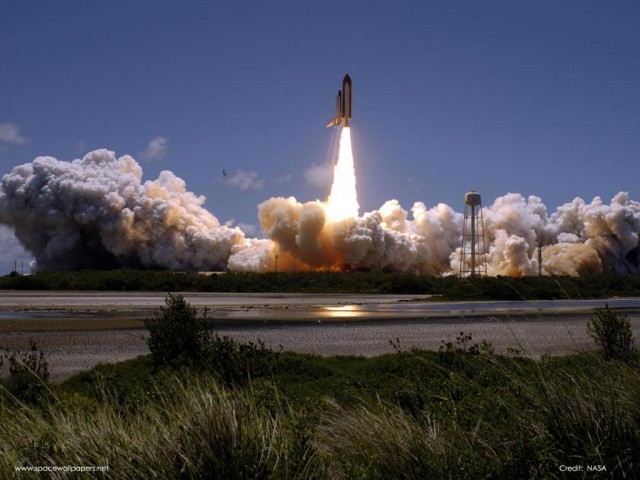 Shuttle Launch.jpg