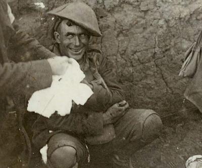 Shell-shocked-soldier-1916-small.jpg