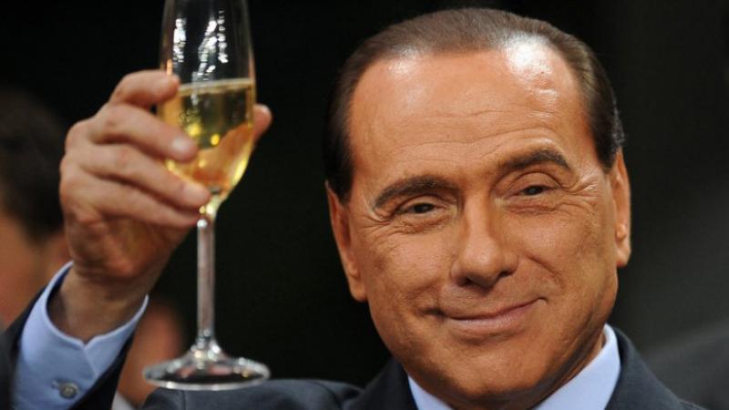 nb-berlusconi-BM-Vermischtes-Mailand.thumb.jpg.c76823b18ba63ac32e441bfeae9a3222.jpg
