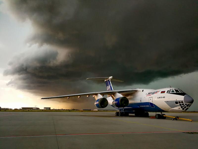 airfield halle leipzig.jpg