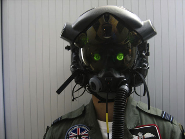 F-35-HUDless-flight-helmet.jpg.4db379dbce9bb5b369cca65dc2389c63.jpg